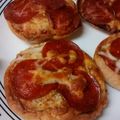 KBoddu's cooksnap of when they made English muffin Pizzas.