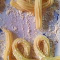 Cooksnap Aina Naj semasa beliau membuat Churros.