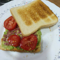El cooksnap de Jesus M L. cuando hizo Sándwiches rápidos de Hulk con aguacate y jamón 🥑 🥪.