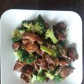 Cooksnap dari Jenong_07 untuk resep Brokoli & ayam tumis bwg putih