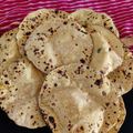 Swati Sheth's cooksnap of when they made મેથી જુવાર રોટલો.