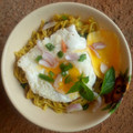 ummusabeer's cooksnap of when they made Aisha's Special stir fry noodles with minced meat and sunny side up egg.