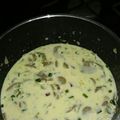 El cooksnap de Vale260288 cuando hizo Salsa de crema y verdeo con champiñones.
