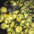 Andrea von Sattler Cooksnap-ja, amikor elkészítette a(z) Serpenyős petrezselymes krumpli receptet.