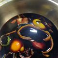 El cooksnap de Maria P Gomez cuando hizo Glühwein vino caliente especiado 🍷.