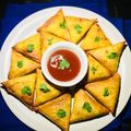 Nasim Panjwani's cooksnap of when they made આલૂ મટર પટ્ટી સમોસા (Aloo Matar Patti Samosa Recipe In Gujarati).