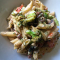 El cooksnap de Irene-Guirao cuando hizo Rigatones con brécol y salsa de cherries y champiñones.