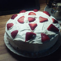mmlemois's cooksnap of when they made Strawberry Jello/Poke Cake.