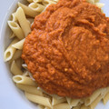 El cooksnap de Marieta cuando hizo Macarrones de remolacha con lenteja roja con salsa tomate y champiñones.