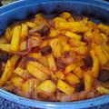 Cooksnap από Jt Bos στη συνταγή Πατάτες με λουκάνικα στη γάστρα