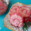 Cooksnap dari Laila 'umyfathan' untuk resep Hurricane Beetroot Swiss Roll Cake + photo step by step(#seninSemangat)