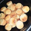 Nafisah Hadi Amin's cooksnap of when they made 100pcs vanillah cupcakes.