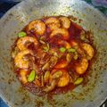 Cooksnap shazrina semasa beliau membuat Sambal Udang Petai.