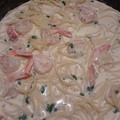 El cooksnap de Yojaira Flores cuando hizo Espagueti en salsa Alfredo con Camarones y pan de ajo con queso.