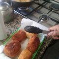 El cooksnap de Lorena Ovando cuando hizo Bombas de papa, rellenas con jamón y queso.