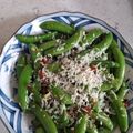 Rafandha Raiy Semrawood's cooksnap of when they made Garlic Snow Peas With Lemon Zest and Parmesan.