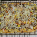 El cooksnap de Ratna Rasuan cuando hizo Pizza blanca de pastrami y pepinillos.