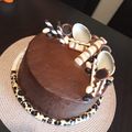 Brigitta Kocsis_1 Cooksnap-ja, amikor elkészítette a(z) Csupa csoki torta az első szülinapra receptet.