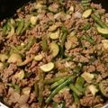 carla.l.king's cooksnap of when they made Ground turkey stir fry.