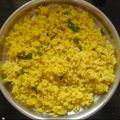 Renuka joshi's cooksnap of when they made ઈંદોરી પૌંઆ (Indori Poha Recipe In Gujarati).