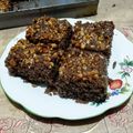 صورة من 🇩🇿🇩🇿مطبخ Houhouzin، شاركها بعد تجربة وصفة بسبوسة بالشكولاطة 🍫 وحلوة الترك والنواتكوكو 😋