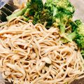 Hsuan Yu 的 一根黃瓜熱拌蒜蓉辣味麻醬麵 cooksnap