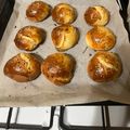 Senior Keresztes Tamás Cooksnap-ja, amikor elkészítette a(z) Tejes zsemle receptet.