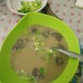 Cooksnap dari Tjiwee Setyawan Hardjono untuk resep Coto makassar ga pake daun bawang dan bawang goreng karena nggak