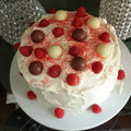 beverly.plotner.5's cooksnap of when they made White Butter Cake layered with Raspberry Cream with a White Chocolate Frosting.