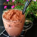 Cooksnap Q'leenalee's Kitchen semasa beliau membuat Ais milo tabur.