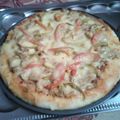 Uft's cooksnap of when they made Chicken tikka pizza.