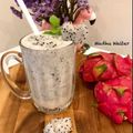 Madhu Walter का कुकस्नैप जब उन्होंने अंगूर केला चीकू स्मूदी (Angoor kela chiku smoothie recipe in hindi) बनाया था।