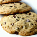 El cooksnap de Chef : Bianca Hoentsch❤ cuando hizo Mini galletas con chispas de chocolate fáciles! 1 cookie gigante.