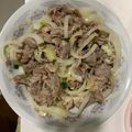 小葵媽的新手廚房 的 洋蔥味噌火鍋肉片（電鍋料理） cooksnap