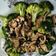 Cooksnap Hazwani Ruzman semasa beliau membuat 👩‍🍳Steam Broccoli with Mushroom Gravy🥦.
