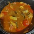 Cooksnap Sazana Sahaimi semasa beliau membuat Asam Pedas Ayam.