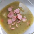 Gyöngyi 💇‍♀️ Cooksnap-ja, amikor elkészítette a(z) Zöld felesborsó leves virslivel receptet.