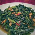 Cooksnap Ziana Chesaad semasa beliau membuat Kangkung Belacan.