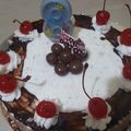 Cooksnap dari Selvi Merdiana untuk resep Blackforest 4 telur (step by step) + resep buttercream margarine