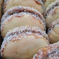 El cooksnap de Alesandra cuando hizo Alfajores de maicena fáciles ❤️.