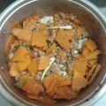 Cooksnap của Caroline Nguyen khi họ làm theo món Thịt heo xay xào bí đỏ