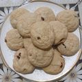 کوک اسنپ بهاره بعد از امتحان کردن شیرینی کشمشی.