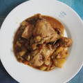 El cooksnap de Pepe López cuando hizo Muslitos de pollo rustidos con vino dulce y pasas.