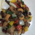 รูป Cooksnap ของ Phusadee. เมื่อเขาทำ ไก่ผัดเม็ดมะม่วงหิมะพานต์