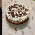 Andrea Varga Cooksnap-ja, amikor elkészítette a(z) Feketeerdő torta 🍒🎂🍒 receptet.