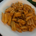 El cooksnap de Liz Magaly Manrique Duque cuando hizo Macarrones con nata, tomate, canela y chorizo.