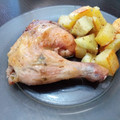 El cooksnap de Carlos José cuando hizo Pollo al horno a las finas hierbas 🐔🌿.