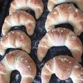 Gábor Évi Cooksnap-ja, amikor elkészítette a(z) Vajas kifli receptet.