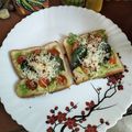 Falguni Shah का कुकस्नैप जब उन्होंने एवोकैडो टोस्ट (Avocado toast) बनाया था।