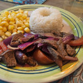 El cooksnap de Claudia Isabel cuando hizo Lomo saltado.